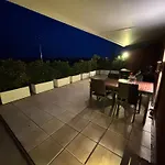 Penthouse Mit Traumblick Auf Teutoburger Wald - Dachterrasse, Whirlpool, Tiefgarage, Innenstadt דירה באד זאלצפלן