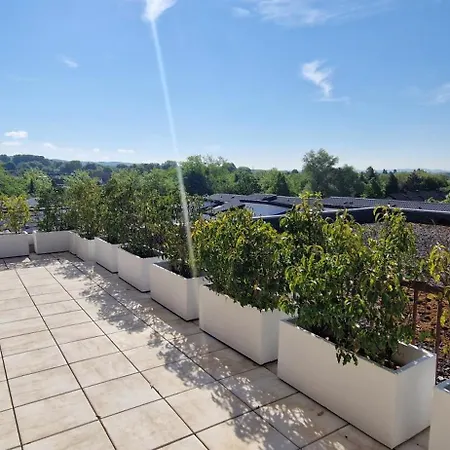 Apartmán Penthouse Mit Traumblick Auf Teutoburger Wald - Dachterrasse, Whirlpool, Tiefgarage, Innenstadt