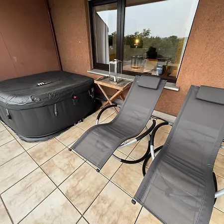 Penthouse Mit Traumblick Auf Teutoburger Wald - Dachterrasse, Whirlpool, Tiefgarage, Innenstadt דירה *