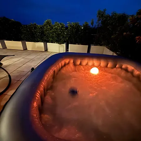 Penthouse Mit Whirlpool, Traumblick Und Grosser Dachterrasse Apartman *